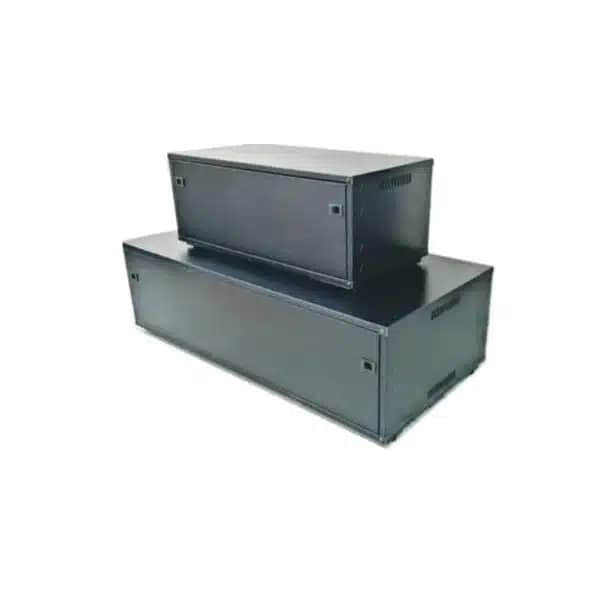 Mecer battery box for 1 x 200Ah Battery on Adjustable feet